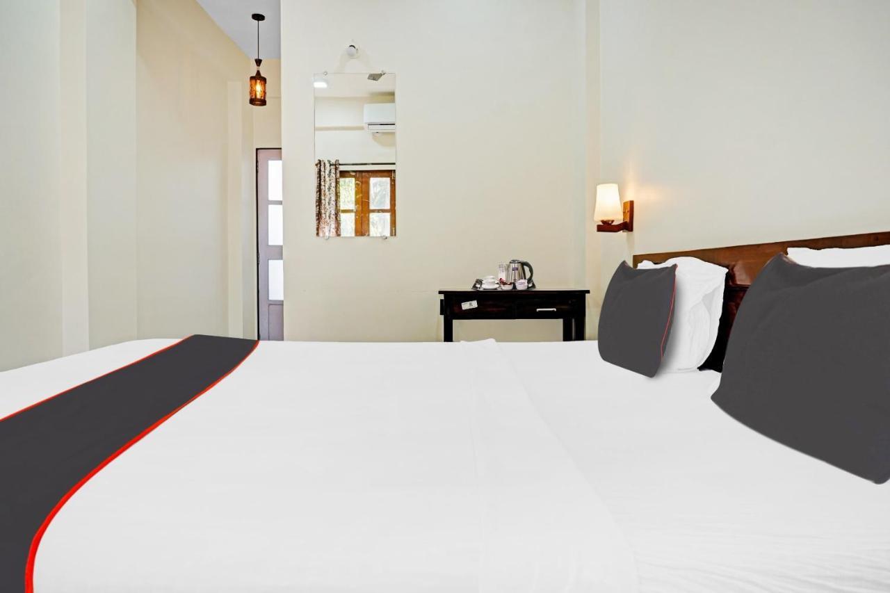 Collection O Shovi Beach View Resort Alībāg Exterior photo